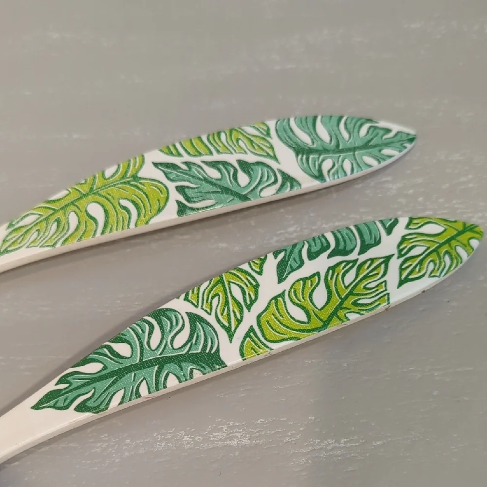 Anthropologie‎ Salad Servers Set Melamine Monsterra Tropical Leaf Print